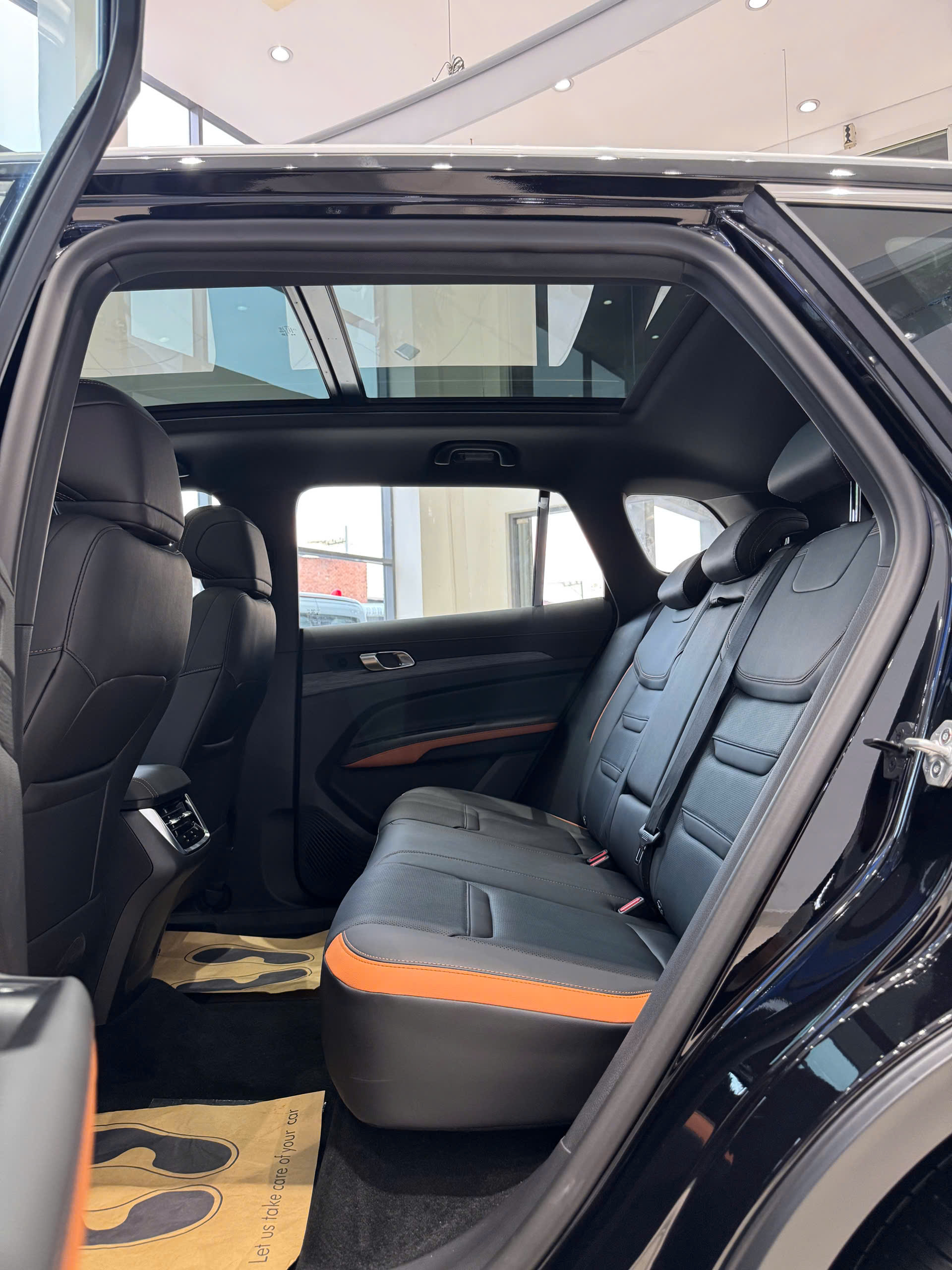 hàng ghế 2 trên ford territory